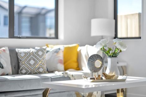 Photo of property in 48 Hikuawa Road, Flat Bush, Auckland, 2019