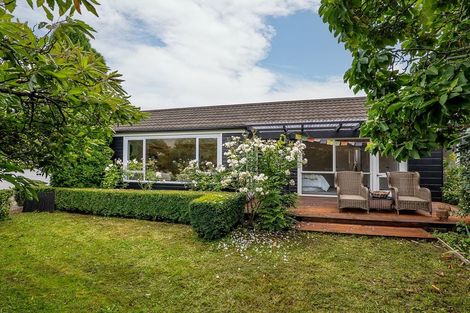 Photo of property in 1/7a Medbury Terrace, Fendalton, Christchurch, 8041