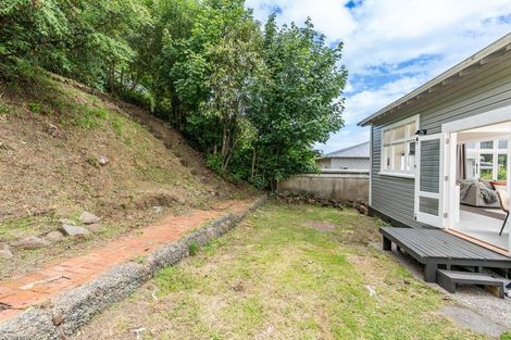 Photo of property in 95 Glen Road, The Glen, Dunedin, 9011