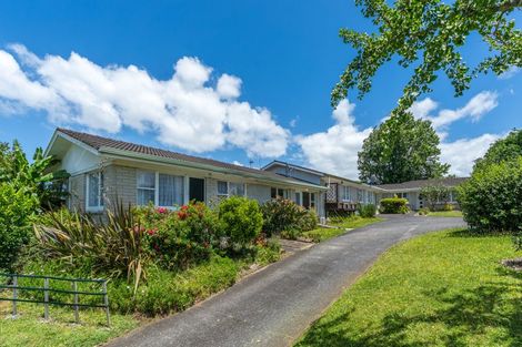 Photo of property in 2/77a Wellington Street, Howick, Auckland, 2014