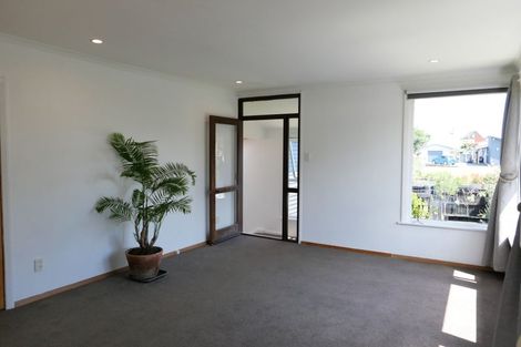 Photo of property in 48 Rutherford Drive, Waikanae Beach, Waikanae, 5036