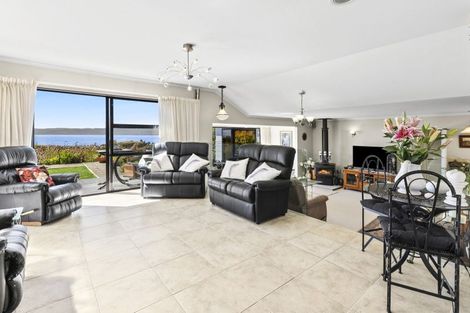 Photo of property in 208 Pomona Road, Ruby Bay, Upper Moutere, 7173