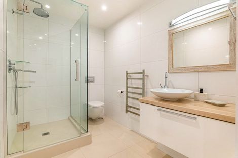 Photo of property in The Sands Apartments, 19/47 The Strand, Takapuna, Auckland, 0622