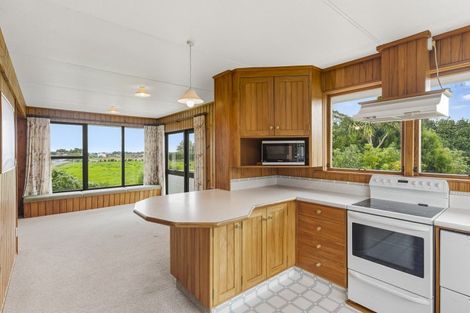Photo of property in 74 Arapaepae Road, Levin, 5510