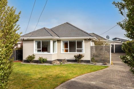 Photo of property in 61 Charlcott Street, Burnside, Christchurch, 8053