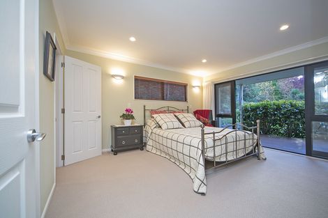 Photo of property in 182b Forest Hill Road, Waiatarua, Auckland, 0612