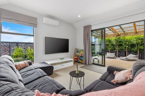 Photo of property in 91 Whenuapai Drive, Whenuapai, Auckland, 0618