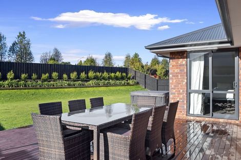 Photo of property in 81 Willowside Place, Amberley, 7410