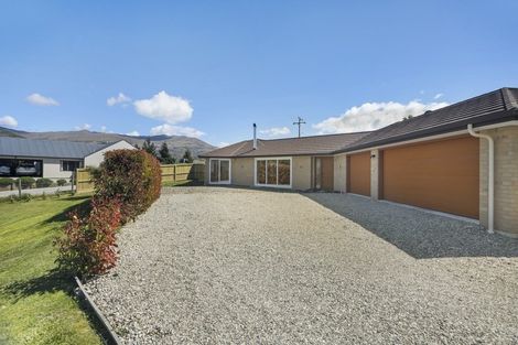 Photo of property in 45 Hall Road, Bannockburn, Cromwell, 9384