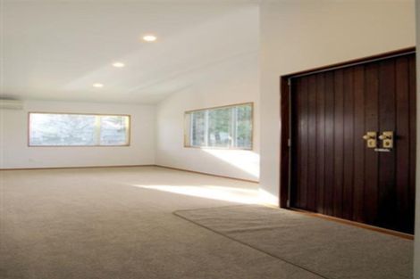 Photo of property in 1070 Beach Road, Torbay, Auckland, 0630