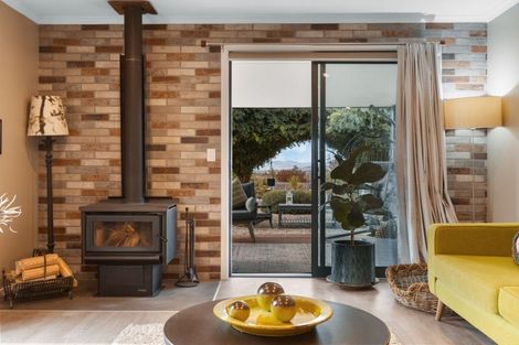 Photo of property in 3 Prospect Lane, Bannockburn, Cromwell, 9384