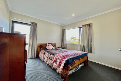 Photo of property in 6 Tavua Lane, Ranui, Auckland, 0612