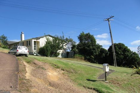 Photo of property in 4a Park Road, Surfdale, Waiheke Island, 1081