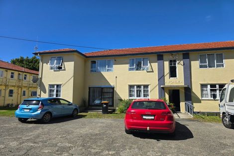 Photo of property in 6/288 College Street, West End, Palmerston North, 4410