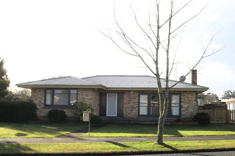 Photo of property in 27 Gillies Avenue, Claudelands, Hamilton, 3214