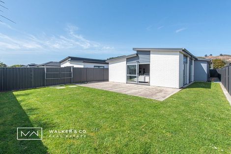 Photo of property in 42 Te Kaeaea Crescent, Wallaceville, Upper Hutt, 5018