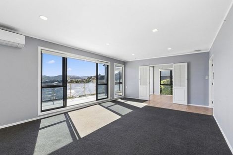 Photo of property in 27 Eskdale Road, Papakowhai, Porirua, 5024