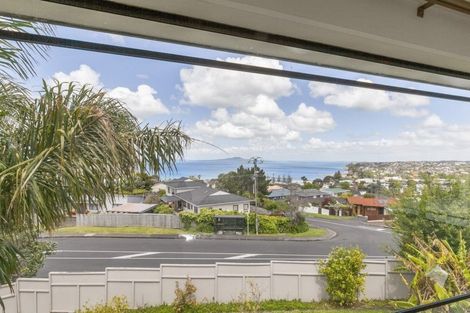 Photo of property in 2a Mizpah Road, Torbay, Auckland, 0630