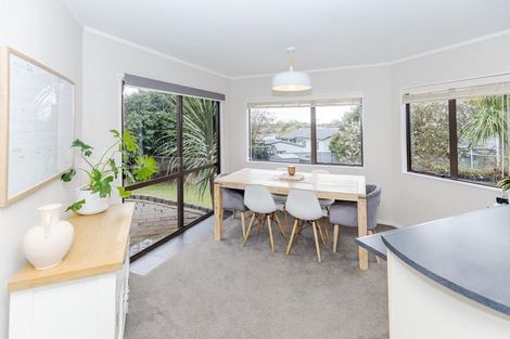 Photo of property in 18 Bartholomew Drive, Nawton, Hamilton, 3200