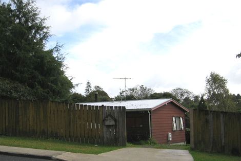 Photo of property in 7 Claverdon Drive, Massey, Auckland, 0614