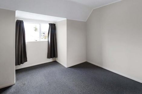 Photo of property in 10a Elizabeth Street, Moera, Lower Hutt, 5010