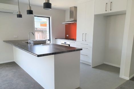 Photo of property in 1/1 Sutherland Avenue, Silverstream, Upper Hutt, 5019