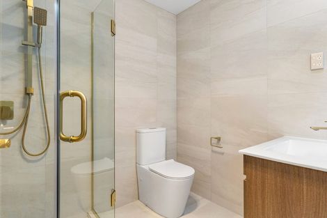 Photo of property in 2a Feasegate Street, Manurewa, Auckland, 2102