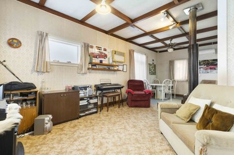 Photo of property in 207 Hakanoa Street, Huntly, 3700