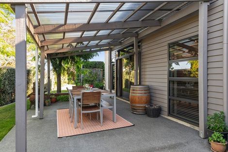 Photo of property in 42 Reka Street, Parklands, Christchurch, 8083