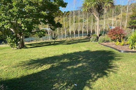 Photo of property in 201a Katherine Mansfield Drive, Whitemans Valley, Upper Hutt, 5371