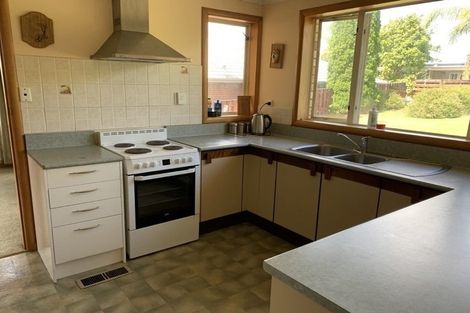 Photo of property in 93 Maeroa Road, Maeroa, Hamilton, 3200