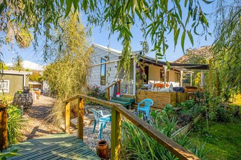 Photo of property in 4312 Christchurch Akaroa Road, Little River, 7591