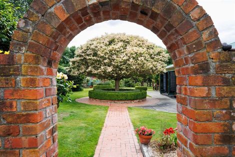 Photo of property in 552 Porewa Road, Marton, 4787