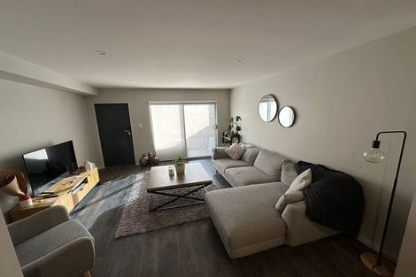 Photo of property in 1d Tarras Road, Kumeu, 0810