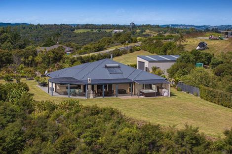 Photo of property in 155 West Road, Kaukapakapa, 0873