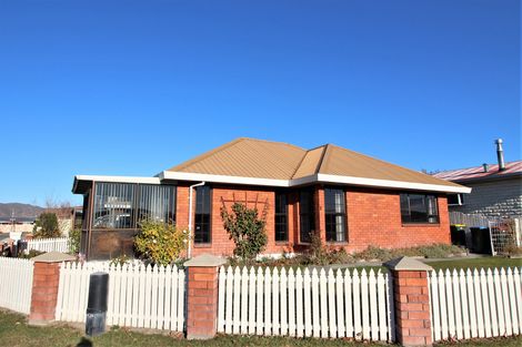 Photo of property in 3 Beresford Street, Alexandra, 9320