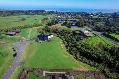 Photo of property in 14 Pahakahaka Drive, Kaitake, New Plymouth, 4374