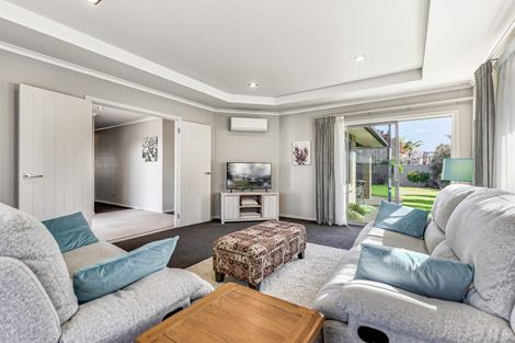 Photo of property in 3 Amokura Crescent, Flagstaff, Hamilton, 3210