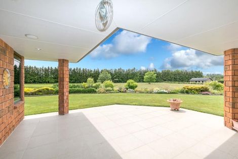 Photo of property in 28 Osborne Road, Horsham Downs, Hamilton, 3281