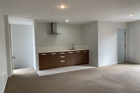 Photo of property in 18 Windfola Parkway, Takanini, 2112