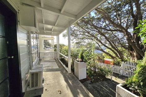 Photo of property in 35 Patanga Crescent, Thorndon, Wellington, 6011