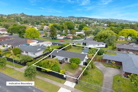 Photo of property in 121 Settlement Road, Papakura, 2110
