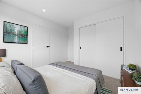 Photo of property in 49a Crestview Rise, Papakura, 2110