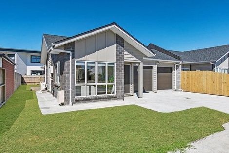 Photo of property in 31 Matata Drive, Takanini, 2112