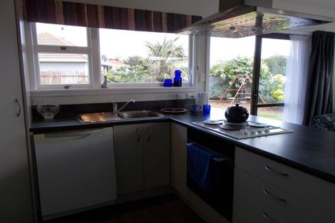 Photo of property in 82 Bamford Street, Woolston, Christchurch, 8023