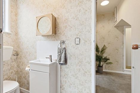 Photo of property in 13a Upper Bourke Street, Kilbirnie, Wellington, 6022