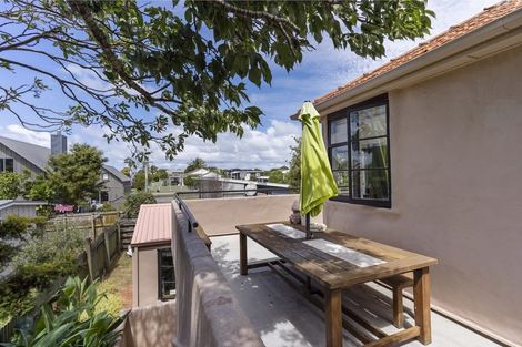 Photo of property in 215b Given Avenue, Whangamata, 3620