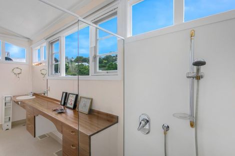 Photo of property in 17 Beresford Street, Russell, 0202