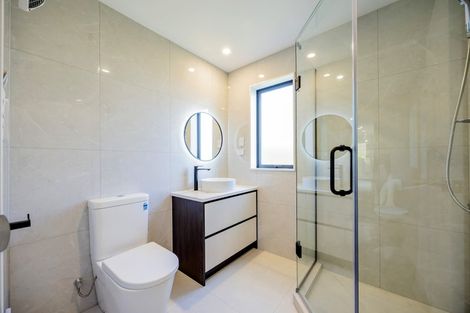 Photo of property in 261 West Hoe Heights, Orewa, 0931