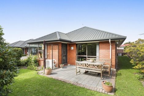 Photo of property in 2/221 Harewood Road, Bishopdale, Christchurch, 8053